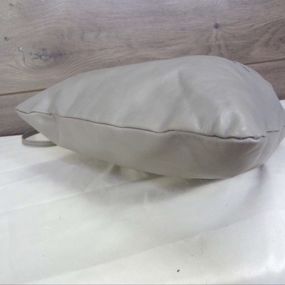 SOLD!! NEW HOBO INTERNATIONAL - Picture 11 of 11